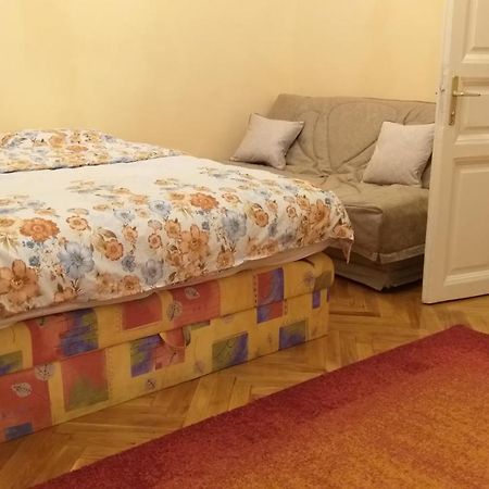 Tempo Courtyard Apartman 布达佩斯 外观 照片